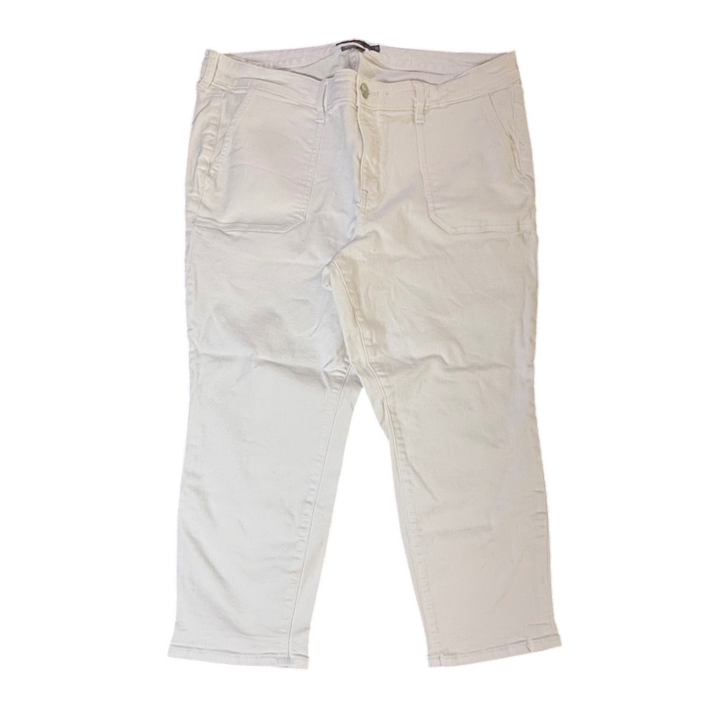 Torrid Crop Boyfriend Jeans Vintage Stretch White Denim Plus Size 20‎